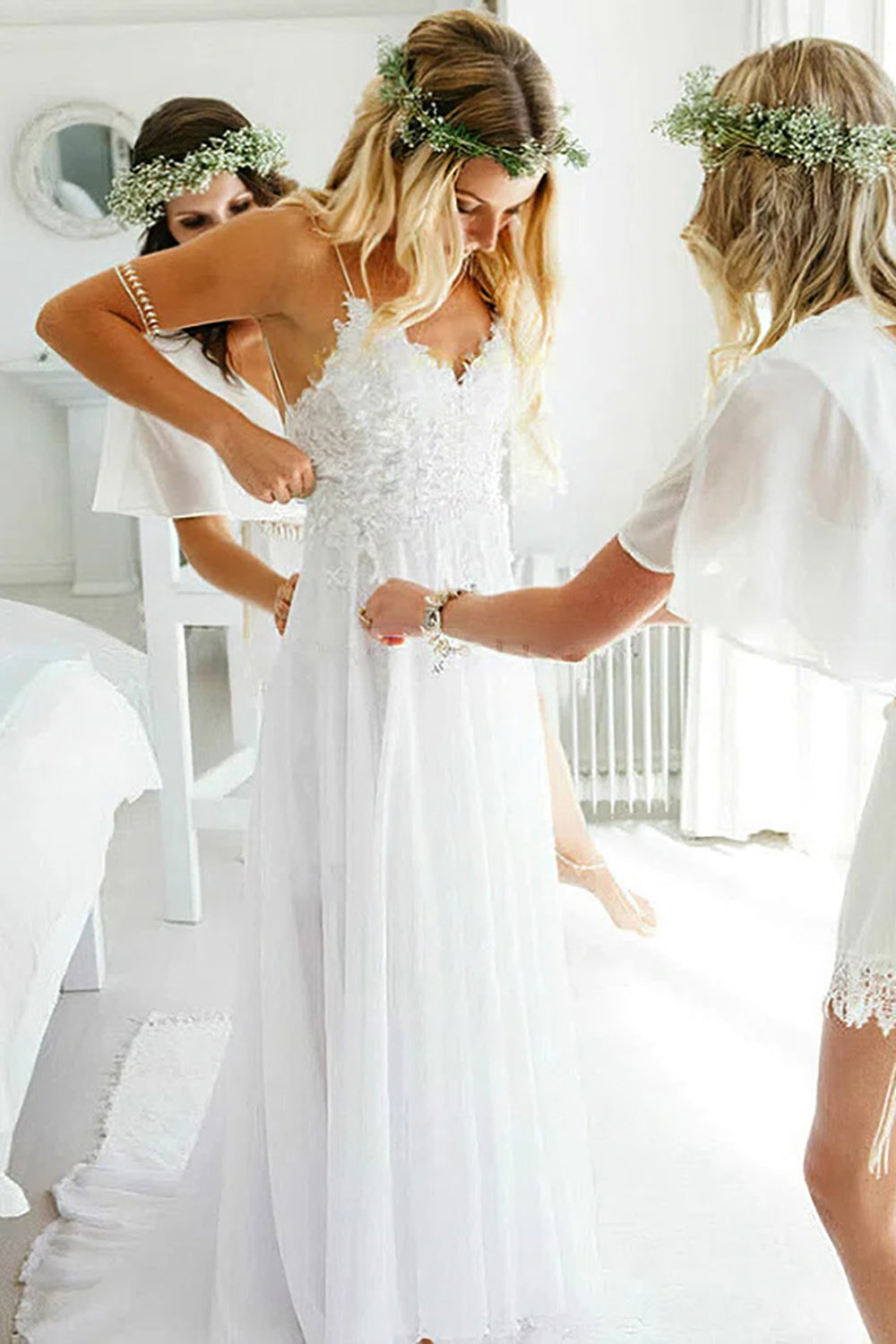 Spaghetti Straps Lace and Chiffon Wedding Dress